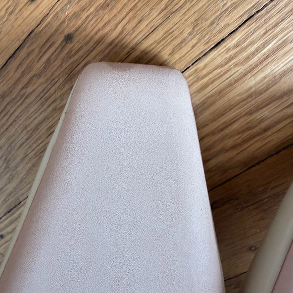 Reformation Denise Pump in Almond Patent NWT - Picture 6 of 7